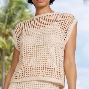 Steve Madden Beige Crochet Sleeveless 2 tops includes camisole S Resort Wear